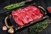 BRISKET (FAT ON) DE BOEUF ANGUS SOUS VIDE FRAIS -KG
